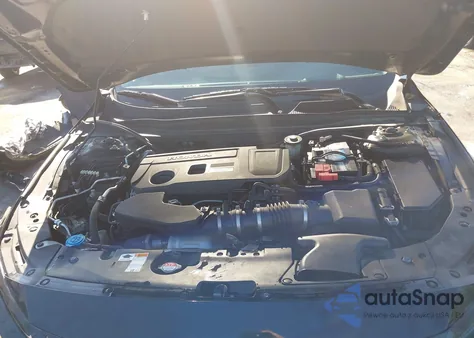 2019 Honda Accord Touring 2.0T z USA, uszkodzony, nr VIN 1HGCV2F92KA016991